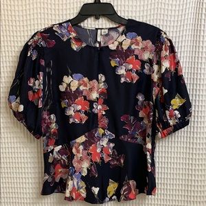 Lewit floral 100% silk blouse blue Sz Large